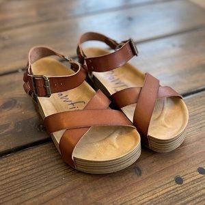 Blowfish Platform Sandals Size 6